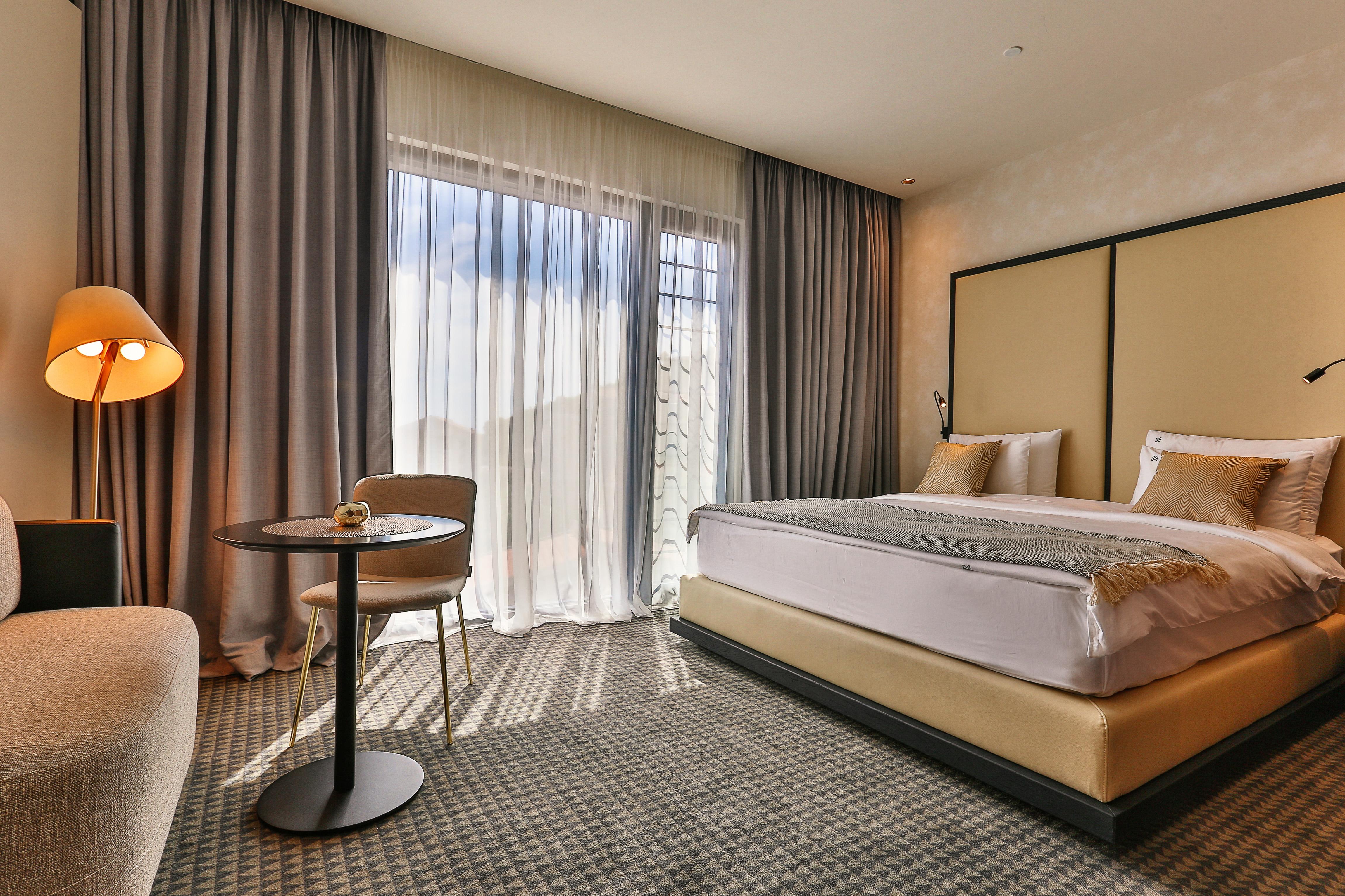 Hotel Kalos Будва Екстер'єр фото