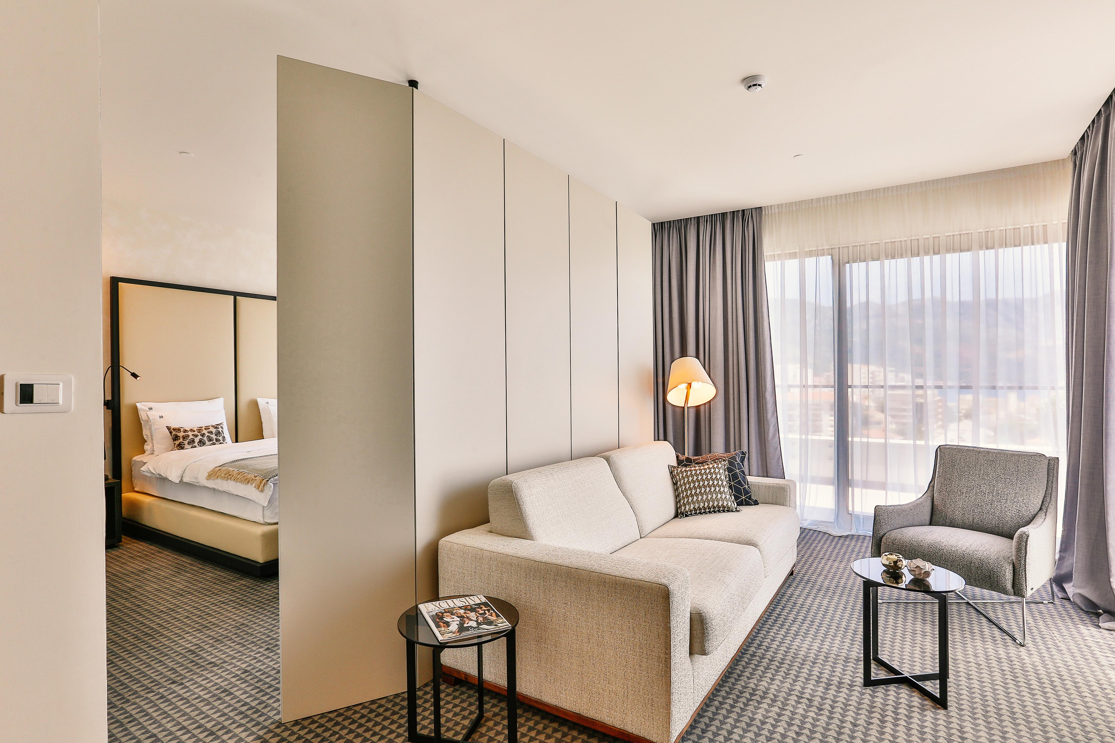 Hotel Kalos Будва Екстер'єр фото